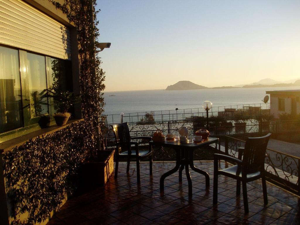 Miramare Residence Pozzuoli Luaran gambar