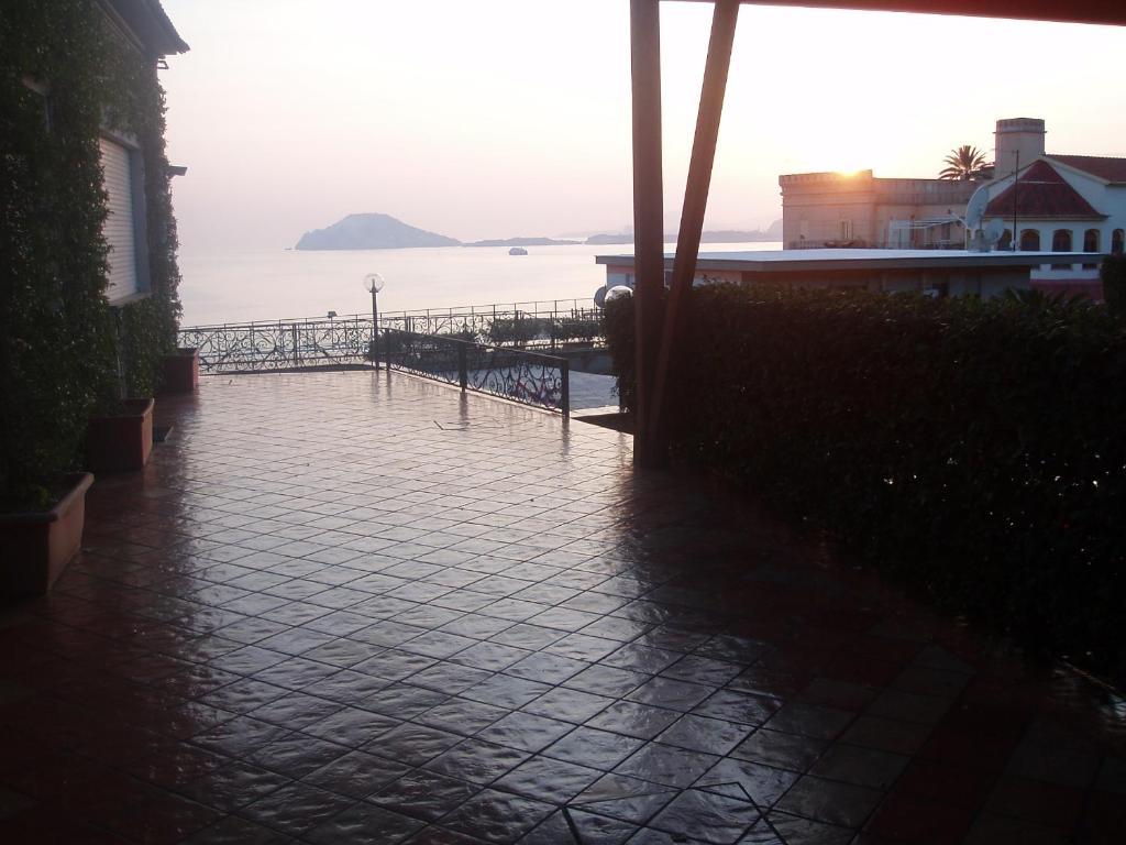 Miramare Residence Pozzuoli Luaran gambar