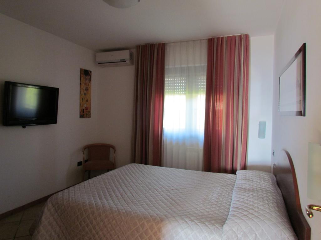 Miramare Residence Pozzuoli Luaran gambar