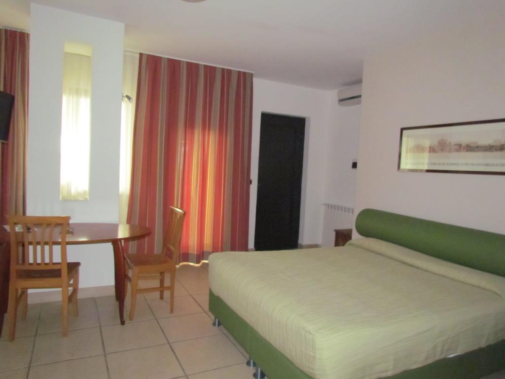 Miramare Residence Pozzuoli Luaran gambar