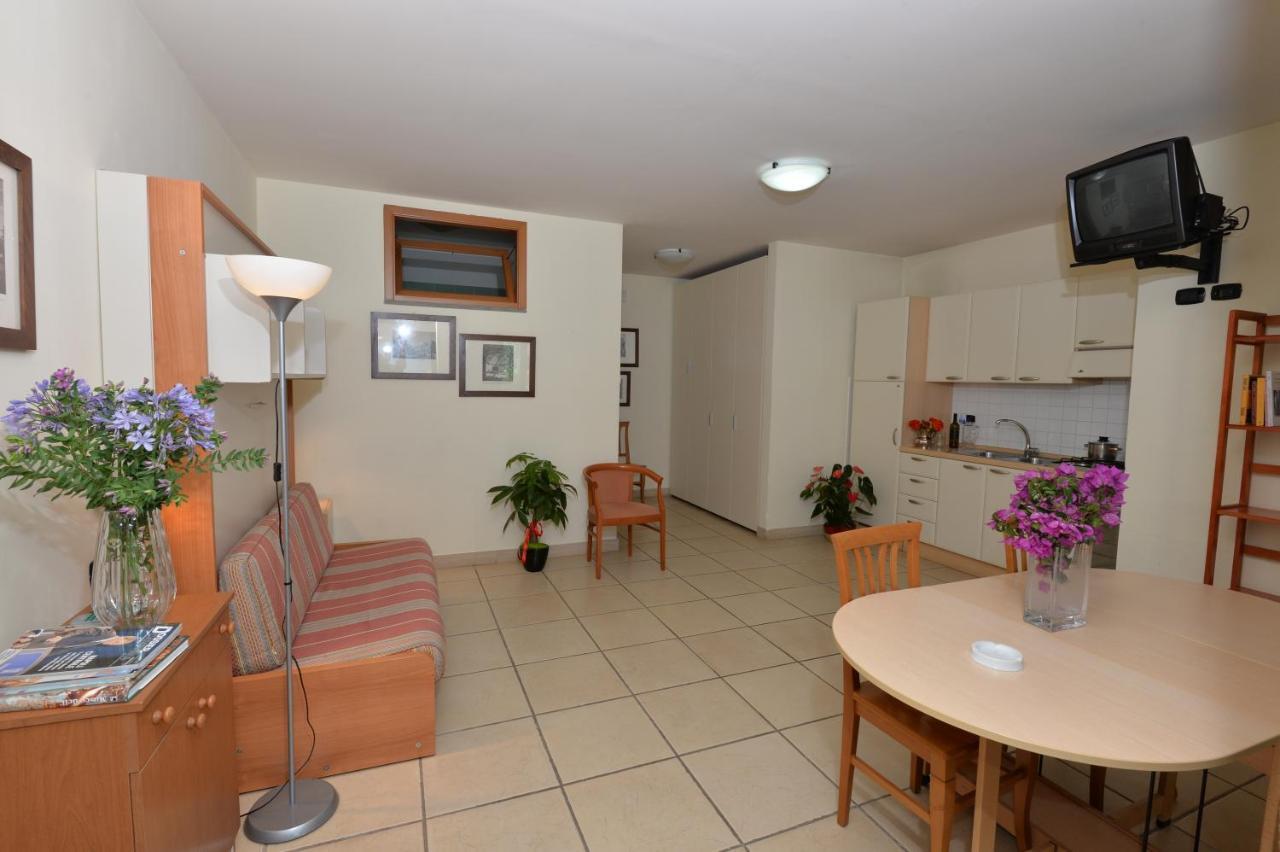Miramare Residence Pozzuoli Luaran gambar